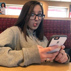 Meet your Posher, Brianna